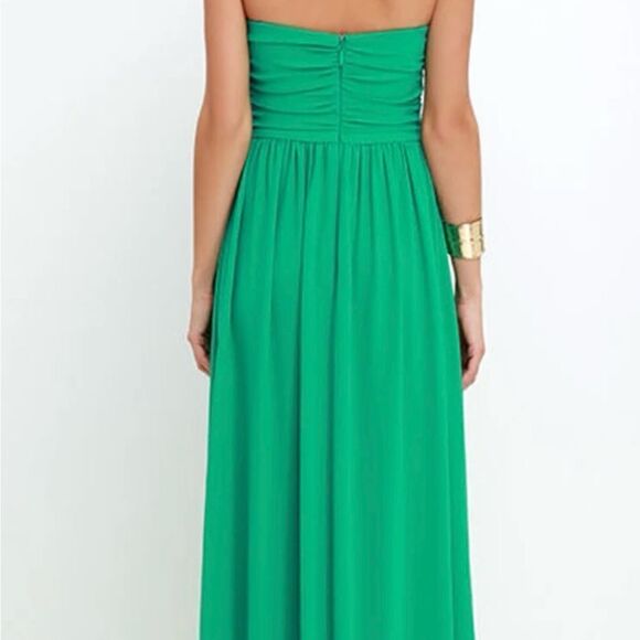 Lulus NWT Green Dress Strapless
Formal Gown
Moonlight Serenade Size L - Picture 2 of 7